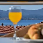 T&t Sea View Apartment, Balcony, Barbecue, Parking * Zadar