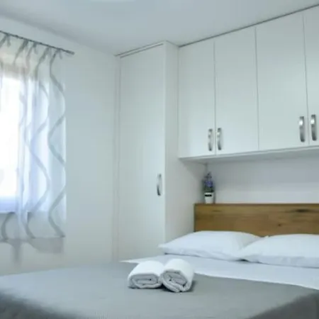 T&t Sea View Apartment, Balcony, Barbecue, Parking *