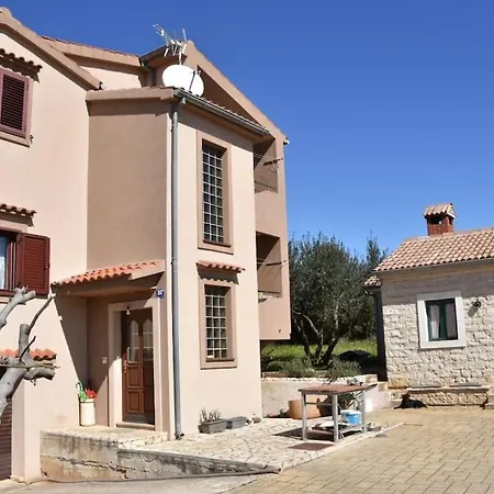 T&t Sea View Apartment, Balcony, Barbecue, Parking Appartamento Zara