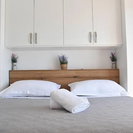 Appartamento T&t Sea View Apartment, Balcony, Barbecue, Parking Zara