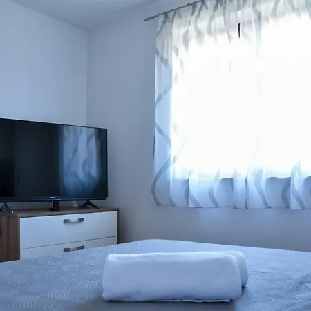 Appartamento T&t Sea View Apartment, Balcony, Barbecue, Parking