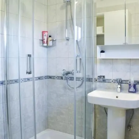 T&t Sea View Apartment, Balcony, Barbecue, Parking