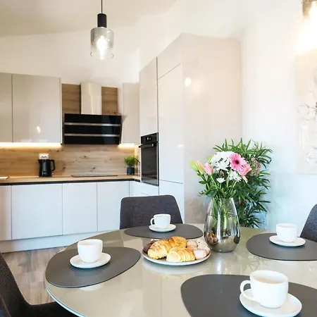 T&t Sea View Apartment, Balcony, Barbecue, Parking *