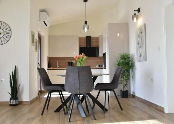 T&t Sea View Apartment, Balcony, Barbecue, Parking Appartement *