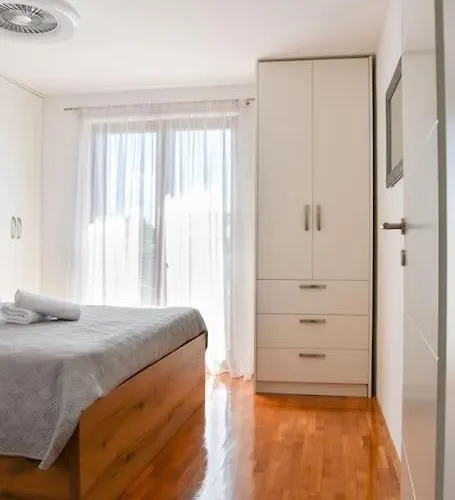 T&t Sea View Apartment, Balcony, Barbecue, Parking *